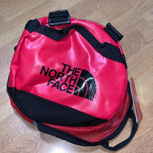 NWT The North Face Base Camp Duffel - Picture 10 of 13